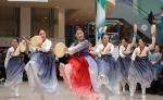카자흐스탄 수도 중심에서 한국문화 미니 콘서트