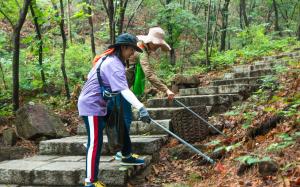천진한국인회, 중국 구룡산에서 제2회 환경보호 캠페인