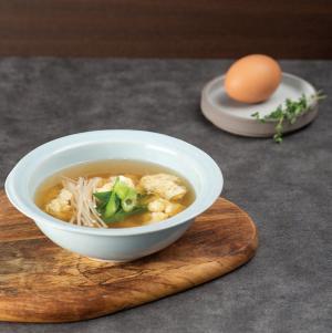 [Mi Ran Park's K-Food recipe-3] ENOKI MUSHROOM AND EGG SOUP