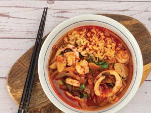[Mi Ran Park's K-Food recipe-20] NOODLE WITH JJAMPPONG SOUP