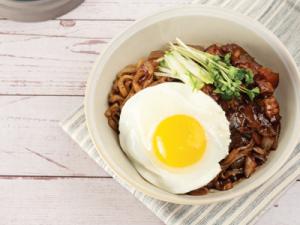 [Mi Ran Park's K-Food recipe-23] INSTANT JAJANG(NOODLE WITH BLACK BEAN SAUCE)