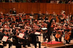 피아니스트 조성진 안무가 왕현정, 2022 영국 에든버러 페스티벌에 참가