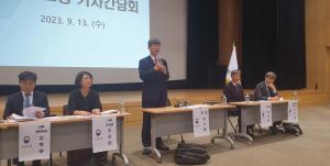이기철 재외동포청장 “한국 발전상, 재외동포 거주국 교과서에 수록할 것”