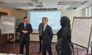 말레이시아 주니어 외교관들에게 한국어 수업